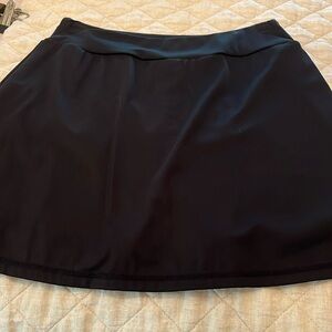 LouKeith Skort